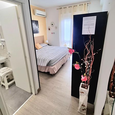 B&B Italo House Opera Eksteriør bilde