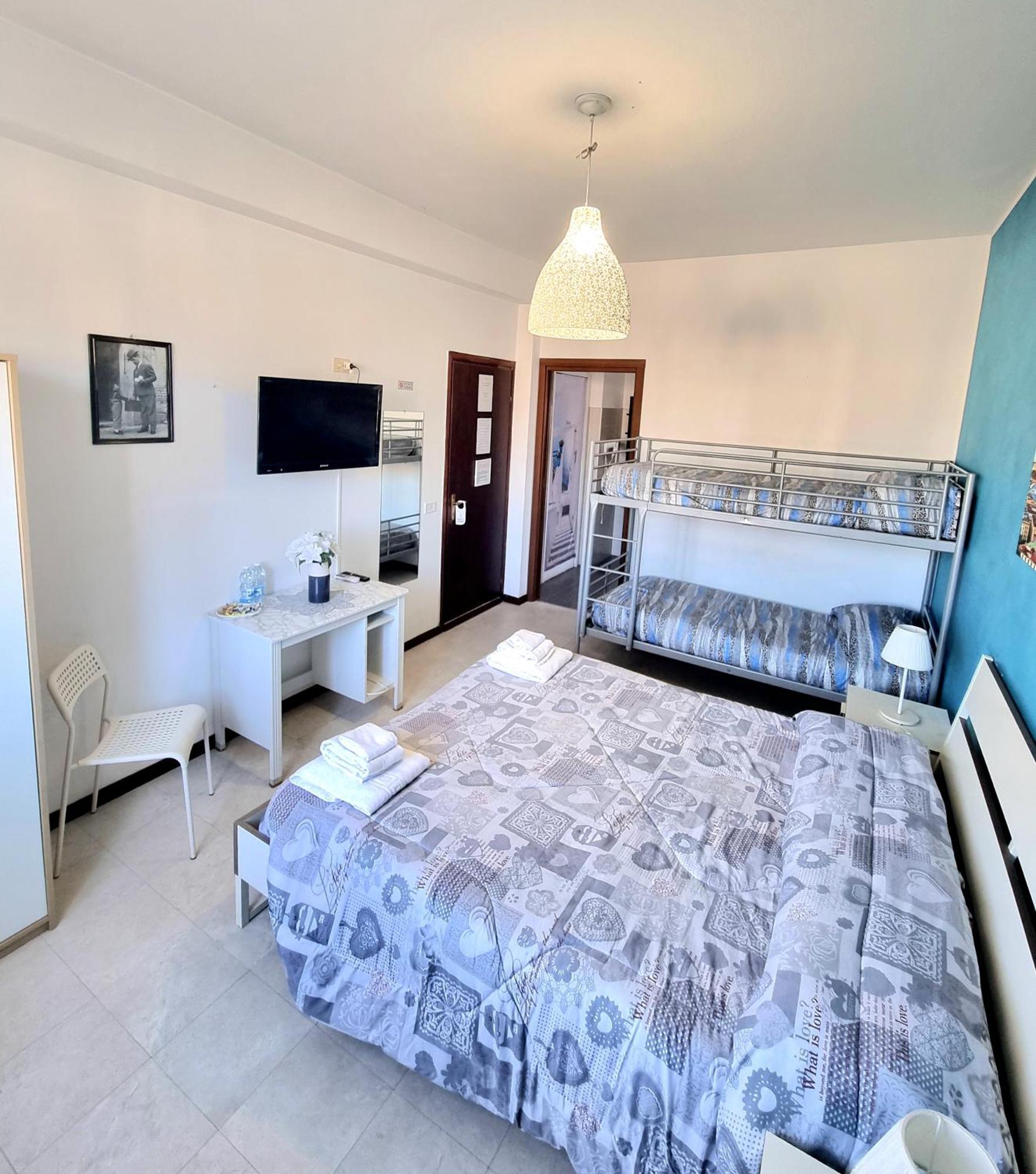 B&B Italo House Opera Rom bilde